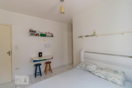Suíte 1 de casa de condomínio à venda com 2 quartos, 91m² em Vila Granada, São Paulo