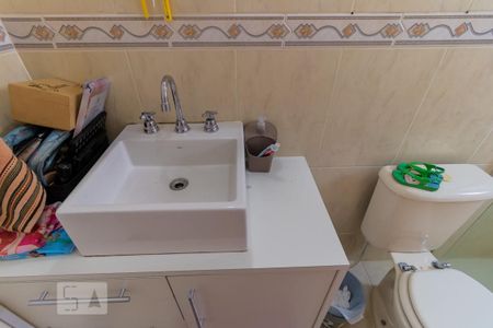 Casa de condomínio para alugar com 91m², 2 quartos e 1 vagaDetalhe banheiro