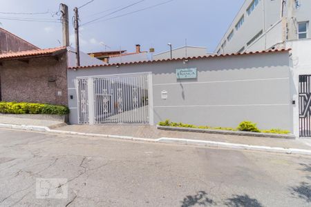 Casa de condomínio para alugar com 91m², 2 quartos e 1 vagaFachada