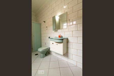 Apartamento à venda com 112m², 2 quartos e sem vaga Apartamento à venda com 112m², 2 quartos e sem vagaBanheiro