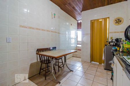 Casa à venda com 204m², 3 quartos e 3 vagasCozinha