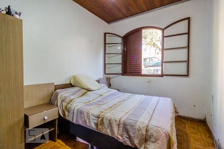 Casa à venda com 204m², 3 quartos e 3 vagasQuarto 2