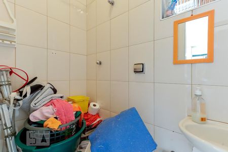 Casa à venda com 150m², 3 quartos e 4 vagasBanheiro de Serviço