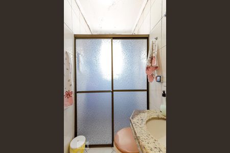 Casa à venda com 150m², 3 quartos e 4 vagasBanheiro da Suíte