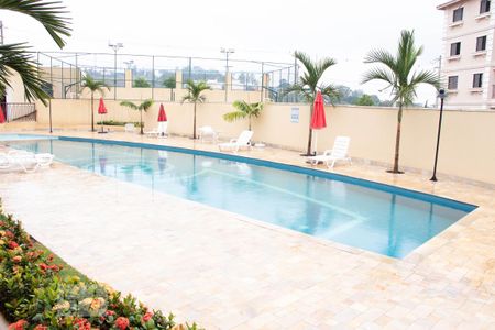Apartamento para alugar com 55m², 2 quartos e 1 vaga Apartamento para alugar com 55m², 2 quartos e 1 vagaÁrea comum - Piscina