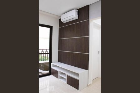 Sala de Estar - Painel TV e Ar Condicionado de apartamento para alugar com 2 quartos, 55m² em Pinheirinho, Vinhedo