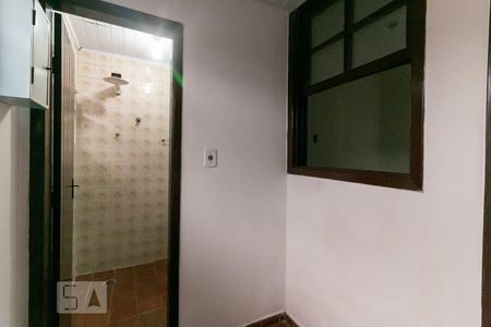 Casa à venda com 356m², 2 quartos e sem vagaHall