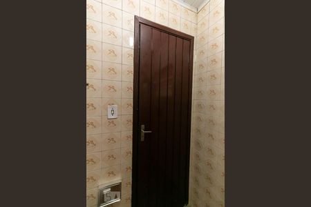 Casa à venda com 356m², 2 quartos e sem vagaBanheiro