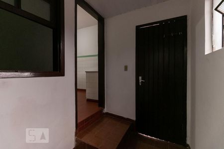 Casa à venda com 356m², 2 quartos e sem vagaHall