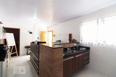 Casa à venda com 350m², 5 quartos e 6 vagasEdícula 