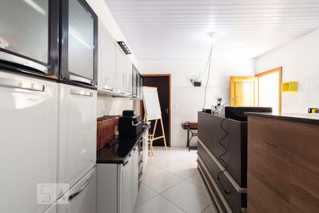 Casa à venda com 350m², 5 quartos e 6 vagasEdícula 