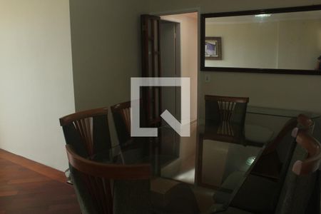 Sala de apartamento para alugar com 3 quartos, 75m² em Jardim Consórcio, São Paulo
