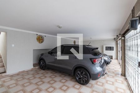 Casa à venda com 330m², 3 quartos e 4 vagasGaragem