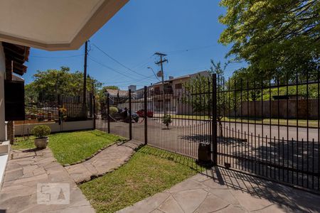 Casa à venda com 287m², 5 quartos e 3 vagasPátio