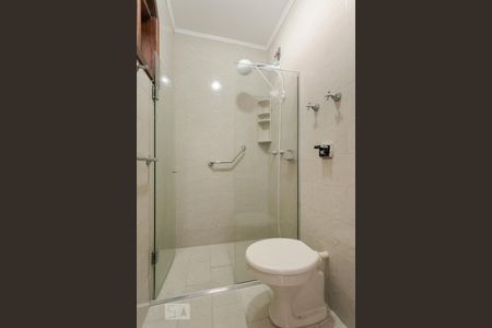 Casa à venda com 287m², 5 quartos e 3 vagasBanheiro de Serviço