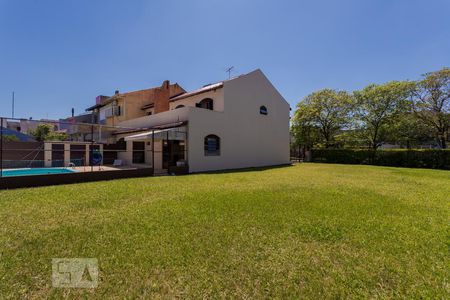 Casa à venda com 287m², 5 quartos e 3 vagasPátio