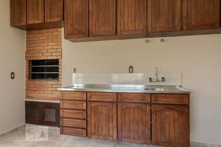 Casa à venda com 287m², 5 quartos e 3 vagasGaragem