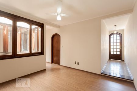 Casa à venda com 287m², 5 quartos e 3 vagasMezanino