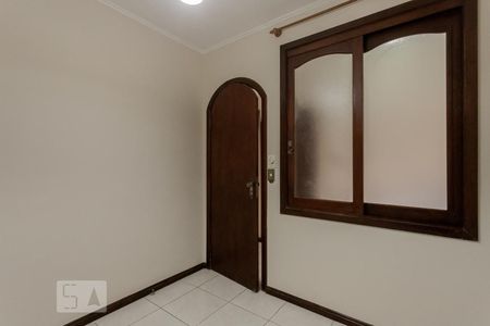 Casa à venda com 287m², 5 quartos e 3 vagasQuarto de Serviço