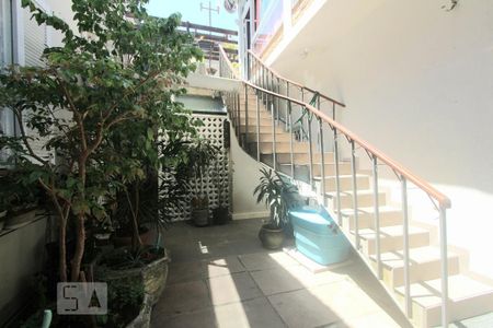 Casa à venda com 263m², 6 quartos e 3 vagasAREA COMUM