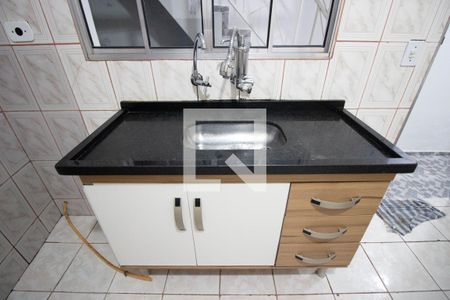 Casa à venda com 90m², 2 quartos e 2 vagas Casa à venda com 90m², 2 quartos e 2 vagasCozinha