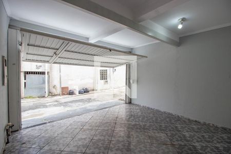 Casa à venda com 90m², 2 quartos e 2 vagas Casa à venda com 90m², 2 quartos e 2 vagasGaragem