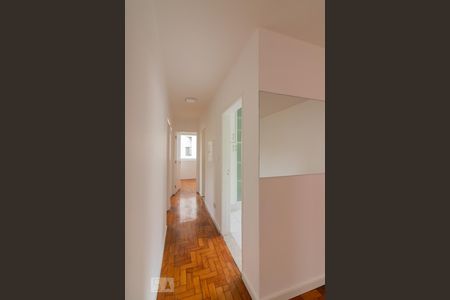 Corredor de apartamento para alugar com 3 quartos, 89m² em Planalto Paulista, São Paulo