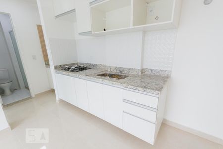 Sala/Cozinha de apartamento para alugar com 1 quarto, 40m² em Taquara, Rio de Janeiro