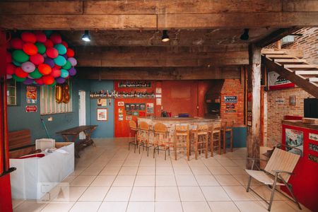 Casa à venda com 200m², 4 quartos e 4 vagasÁrea externa