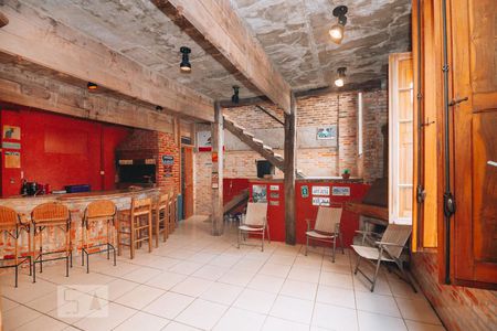 Casa à venda com 200m², 4 quartos e 4 vagasÁrea externa