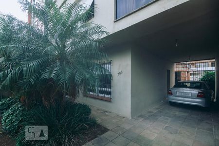 Casa à venda com 200m², 4 quartos e 4 vagasDetalhe garagem