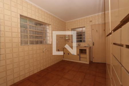 Casa à venda com 250m², 3 quartos e 2 vagasCozinha