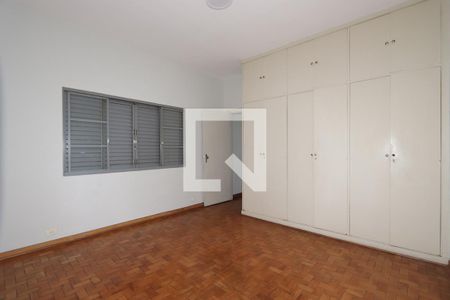 Suíte de casa à venda com 3 quartos, 250m² em Vila Mariana, São Paulo