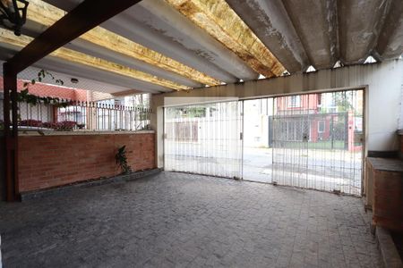 Casa à venda com 250m², 3 quartos e 2 vagasGaragem
