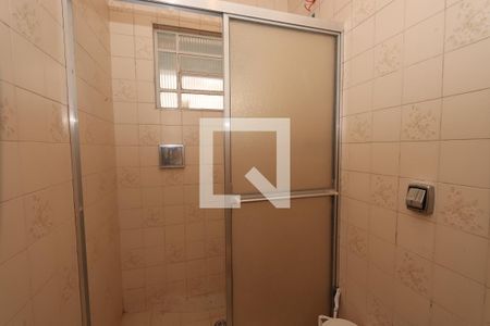 Casa à venda com 250m², 3 quartos e 2 vagasBanheiro de serviço 2