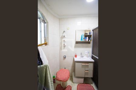 Casa à venda com 250m², 3 quartos e 2 vagas Casa à venda com 250m², 3 quartos e 2 vagasBanheiro da Suíte