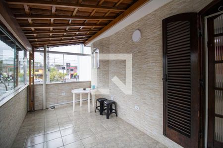 Casa à venda com 250m², 3 quartos e 2 vagas Casa à venda com 250m², 3 quartos e 2 vagasVaranda da Suíte
