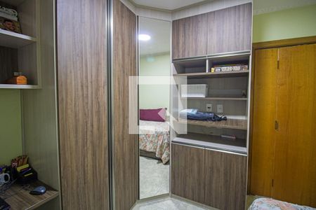 Quarto 1 de casa à venda com 3 quartos, 250m² em Vila Nilo, São Paulo