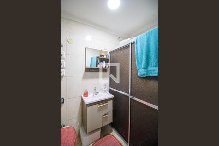 Casa à venda com 250m², 3 quartos e 2 vagas Casa à venda com 250m², 3 quartos e 2 vagasBanheiro da Suíte