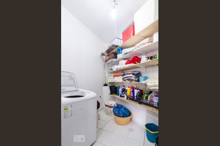 Casa para alugar com 130m², 3 quartos e 2 vagasÁrea de serviço