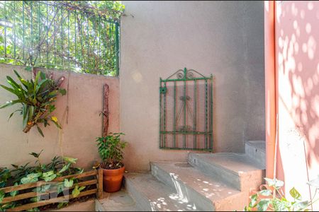 Casa para alugar com 130m², 3 quartos e 2 vagasEntrada