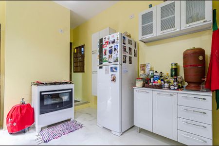 Casa para alugar com 130m², 3 quartos e 2 vagasCozinha