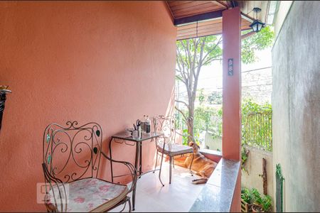 Casa para alugar com 130m², 3 quartos e 2 vagasEntrada