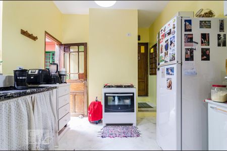 Casa para alugar com 130m², 3 quartos e 2 vagasCozinha
