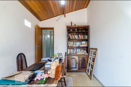 Casa para alugar com 130m², 3 quartos e 2 vagasSuíte 2