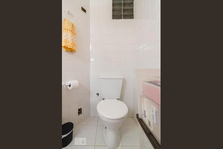 Casa para alugar com 130m², 3 quartos e 2 vagasBanheiro da suíte 2