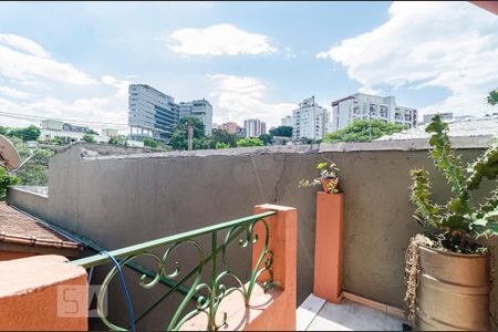 Casa para alugar com 130m², 3 quartos e 2 vagasVaranda