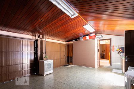 Casa à venda com 220m², 4 quartos e 2 vagasGaragem