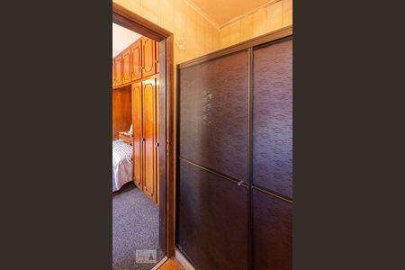 Casa à venda com 220m², 4 quartos e 2 vagasBanheiro da Suíte