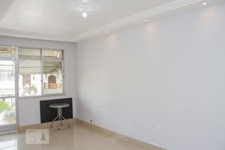 Sala de apartamento para alugar com 3 quartos, 180m² em Vila Valqueire, Rio de Janeiro